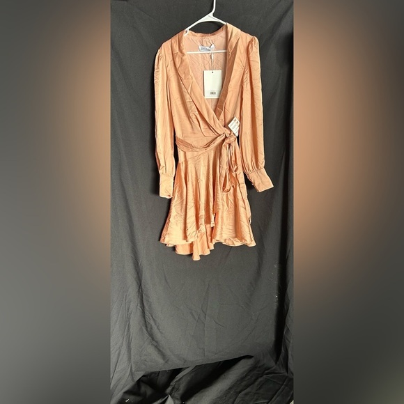 IEENA FOR MAC DUGGAL 70135 
Short Wrap Dress - Picture 4 of 6